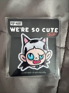 POP MART- Zsiga “We’re So Cute” White Hair Clip (NIB)